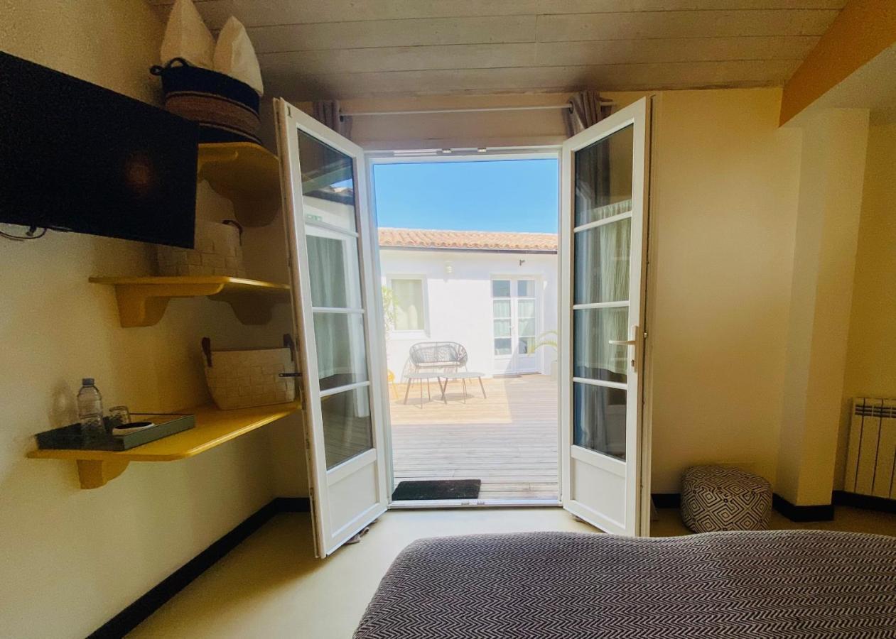 Hotel Le Clocher Ars-en-Re Luaran gambar