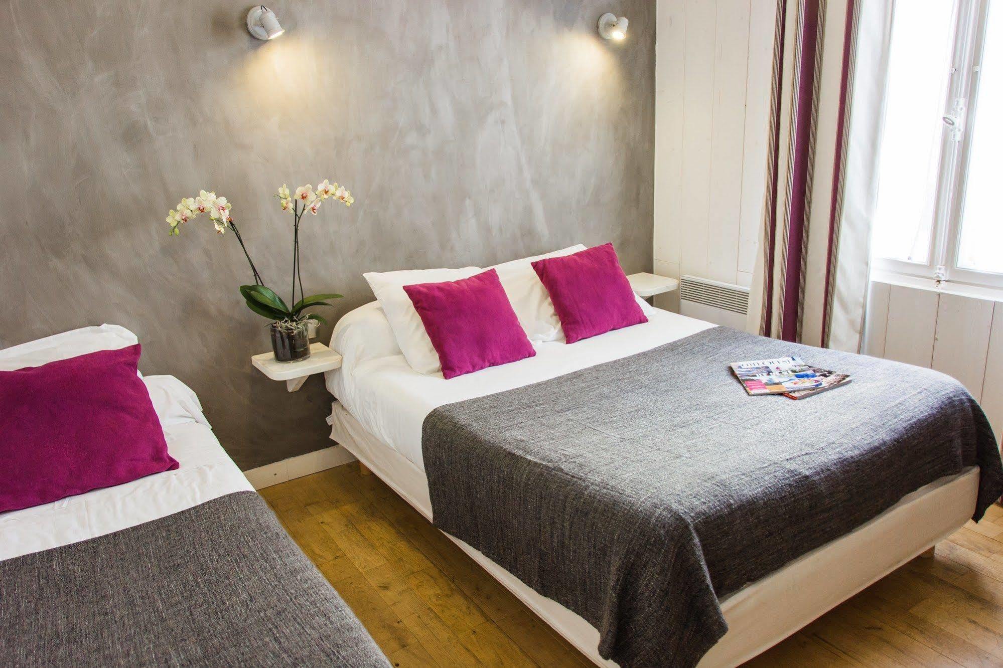 Hotel Le Clocher Ars-en-Re Luaran gambar